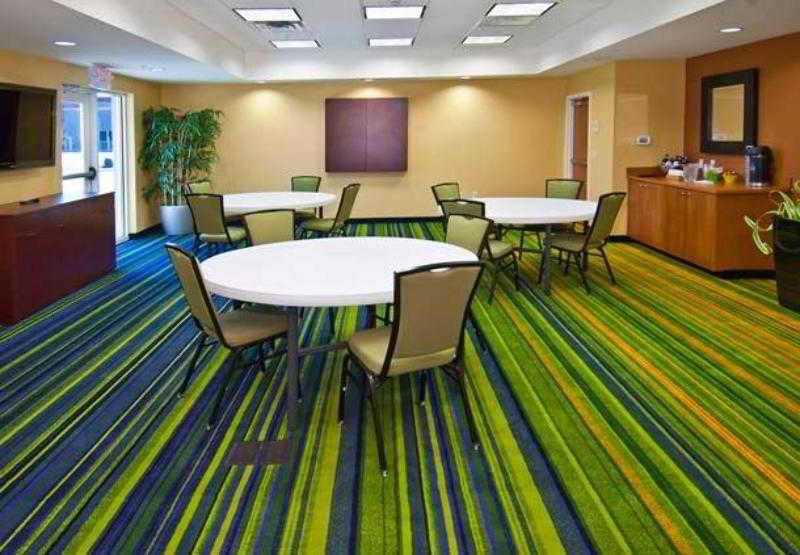 Fairfield Inn & Suites By Marriott Oklahoma City Nw Expressway/Warr Acres Business photo